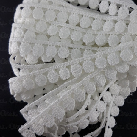 Koronka gipiurowa 11mm/20m śmietana 2668