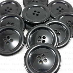 Guzik poliestrowy czarny 35mm/10 lub 100szt 5013 Guzik poliestrowy czarny 35mm/10 lub 100szt 5013