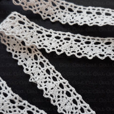 Koronka bawełniana O  18mm /25m śmietana 5027