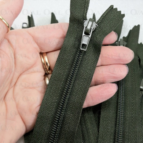 Zamek *5 zieleń 20cm/ 1 lub 100szt 5057