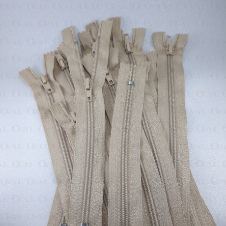 Zamek *5 beż 20cm/ 1 lub 100szt 5058