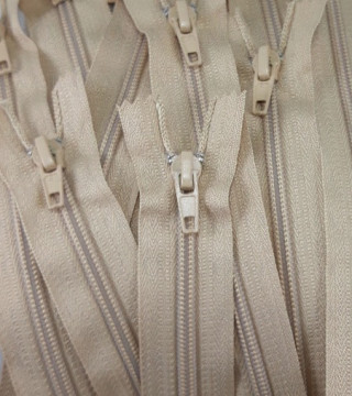 Zamek *5 beż 20cm/ 1 lub 100szt 5058