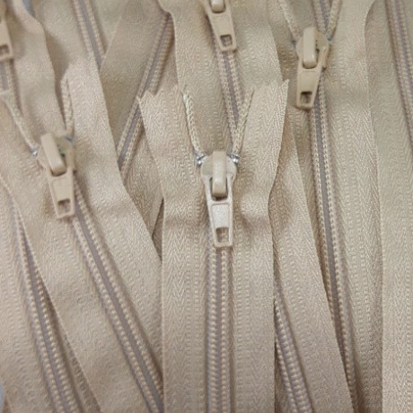 Zamek *5 beż 20cm/ 1 lub 100szt 5058