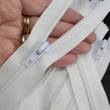 Zamek *5 biały 20cm/ 1 lub 100szt 5059