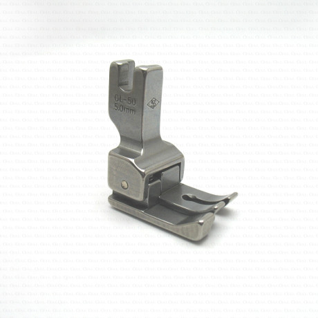 5mm Left compensating presser foot – lockstitch no. 1529