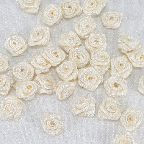 Różyczka Atłasowa 10mm/10, 50 lub 200szt ecru  234