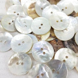 Guzik z naturalnej muszli A 20,3mm/200szt 5109 Guzik z naturalnej muszli A 20,3mm/200szt 5109