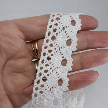 Cotton lace 25mm/1 or 20 yards 1983