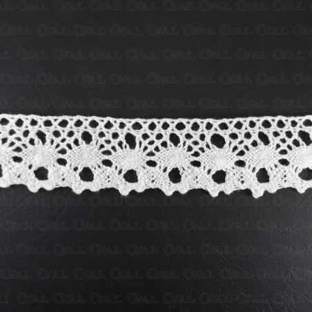 Cotton lace 30mm /25m white 3168