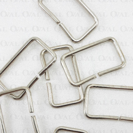 Ramka metalowa 30mm/10 lub 100szt  nr 5225