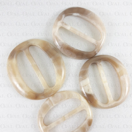 Klamerka plastikowa 30, 40mm beż 2400