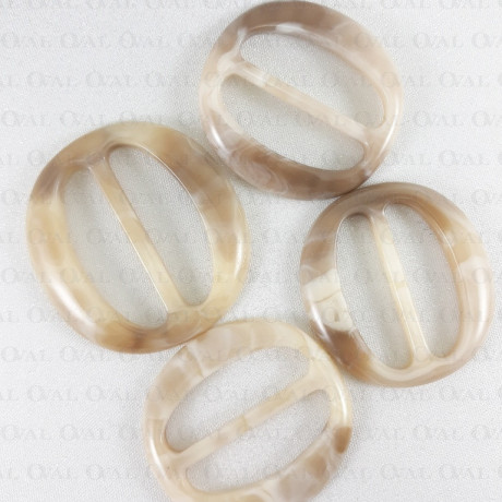 Klamerka plastikowa 30, 40mm beż 2400