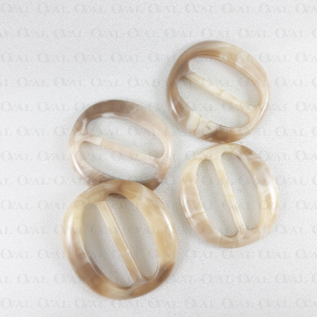 Klamerka plastikowa 30, 40mm beż 2400