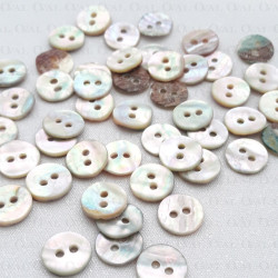 Guzik z naturalnej muszli A 11,5mm/200szt 5107 Guzik z naturalnej muszli A 11,5mm/200szt 5107