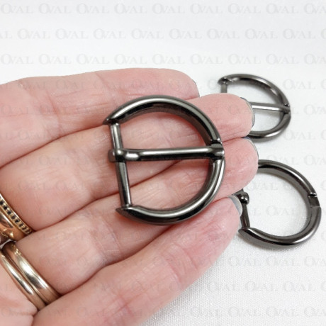 Klamra metalowa 20mm/1szt  5300