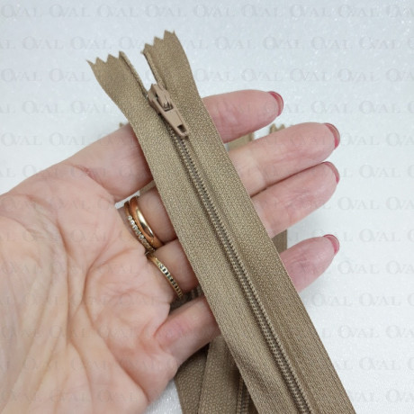 Zamki *3 beż 18cm/1 lub 100szt 5317