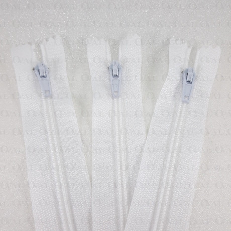 Zamki *3 białe 16cm/1 lub 100szt 5324