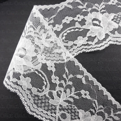 Lace 75mm/1y white 371