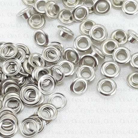 Oczka mosiężne, nierdzewne 4mm/200szt  2801