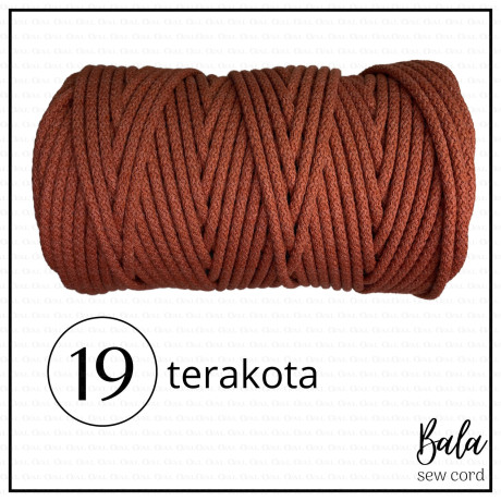 Rigid cotton sewing cord 5mm/100m   5472