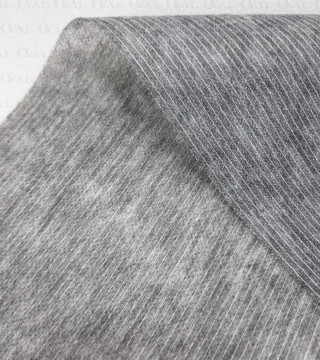 Flizelina przeszywana nitką z klejem szara, 100m 5332