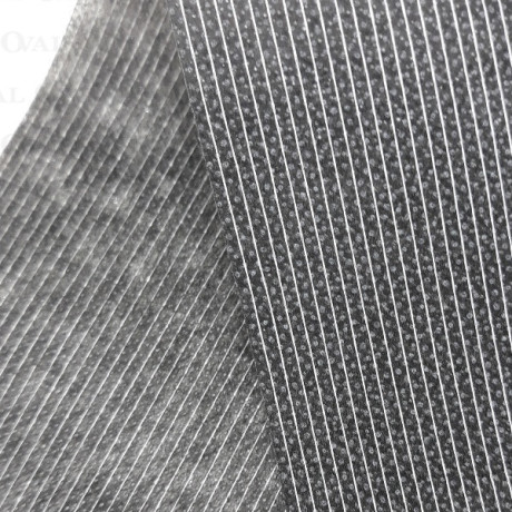 Flizelina przeszywana nitką z klejem czarna 100m 5331