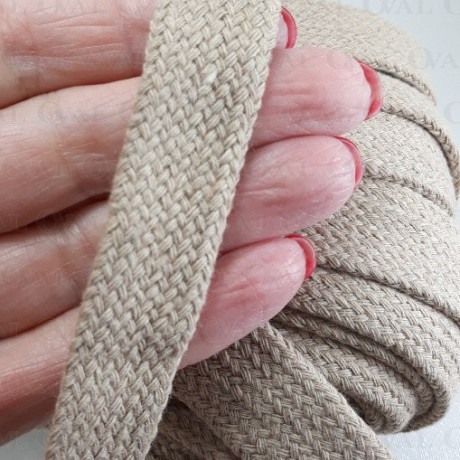 Sznurek bawełniany płaski 18mm/25mb 5535