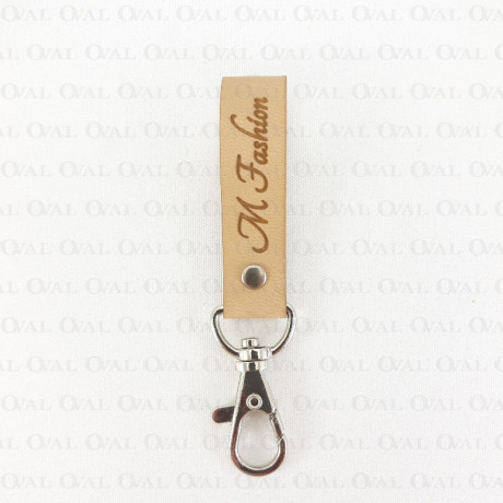 Skórka z karabińczykiem 5550