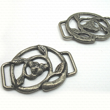 Decorative connector No. 1135