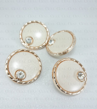 Plastic button 30mm/1pc no. 577