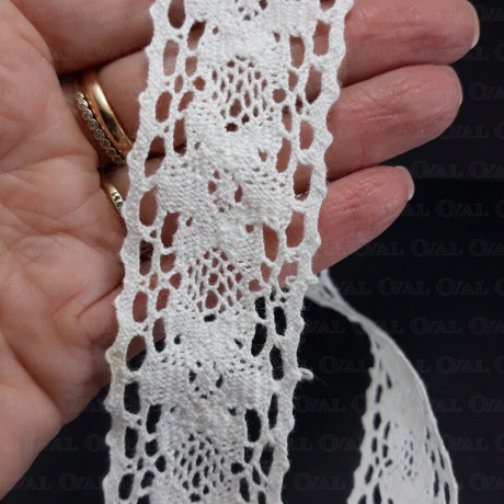 Cotton lace 33mm / 20 yards cream 3478