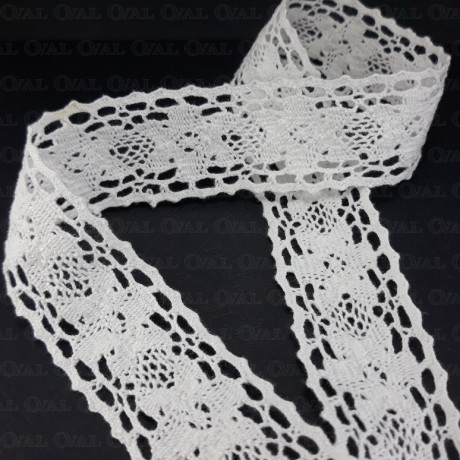 Cotton lace 33mm / 20 yards cream 3478