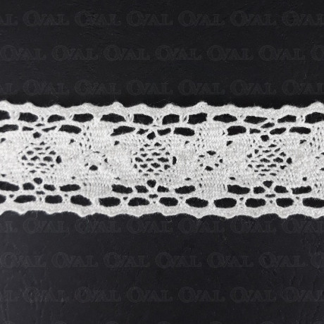 Cotton lace 33mm / 20 yards cream 3478