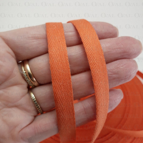 Taśma bawełniana jodełka 10mm / 50m 5554