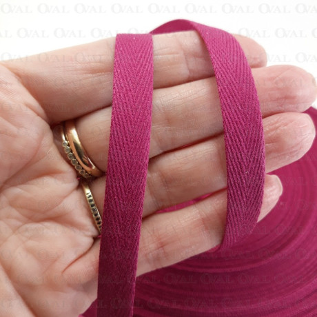 Taśma bawełniana jodełka 10mm / 50m 5558