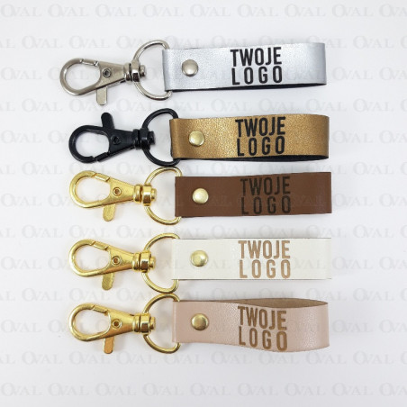 Skórka z karabińczykiem 5550