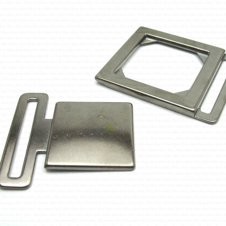 Ozdobne zapięcie - metalowe nr 1568