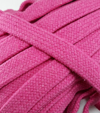 Płaski sznurek bawełniany odzieżowy – różne kolory