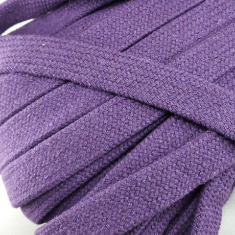 Płaski sznurek bawełniany odzieżowy – różne kolory