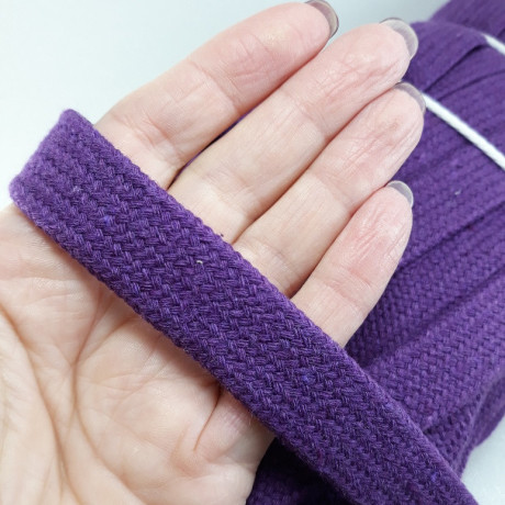 Płaski sznurek bawełniany odzieżowy – różne kolory