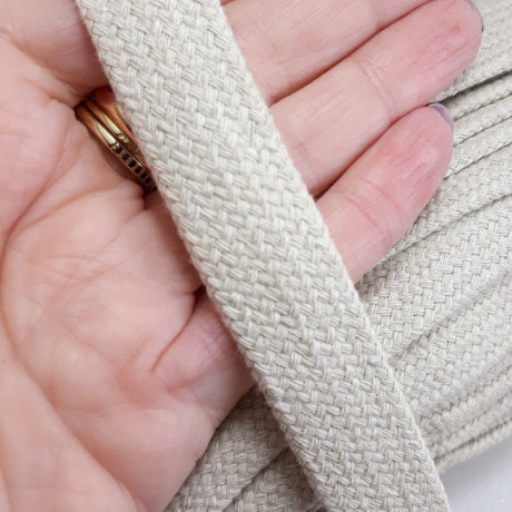 Płaski sznurek bawełniany odzieżowy – różne kolory