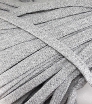 Płaski sznurek bawełniany odzieżowy – różne kolory