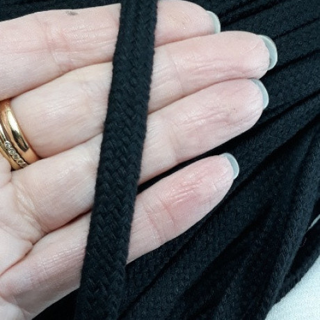 Płaski sznurek bawełniany odzieżowy – różne kolory