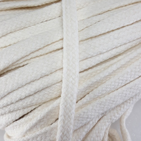 Płaski sznurek bawełniany odzieżowy – różne kolory