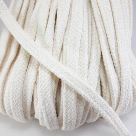 Płaski sznurek bawełniany odzieżowy – różne kolory