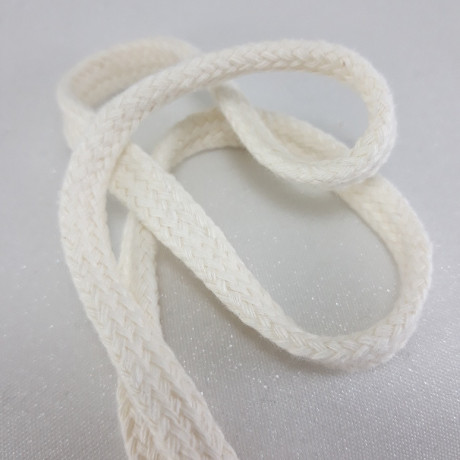 Płaski sznurek bawełniany odzieżowy – różne kolory