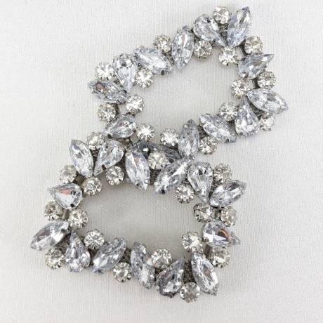 Element ozdobny z kamieni