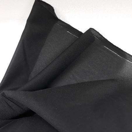 Elastyczny wkład odzieżowy – trwałe wzmocnienie i stabilizacja tkanin