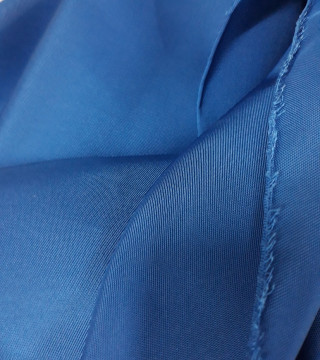 Pokrycie na stół prasowalniczy – profesjonalne, odporne