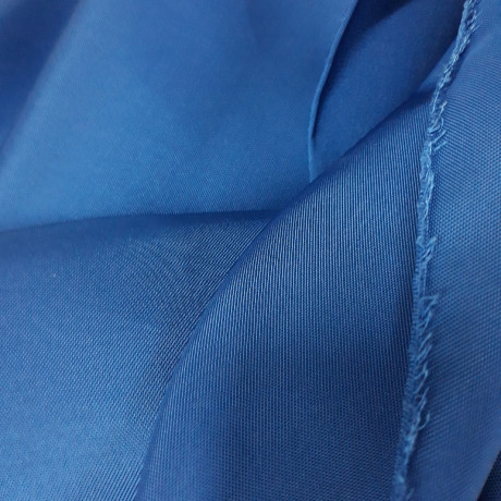 Pokrycie na stół prasowalniczy – profesjonalne, odporne